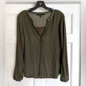 WHBM Long Sleeve V-cut, blouse